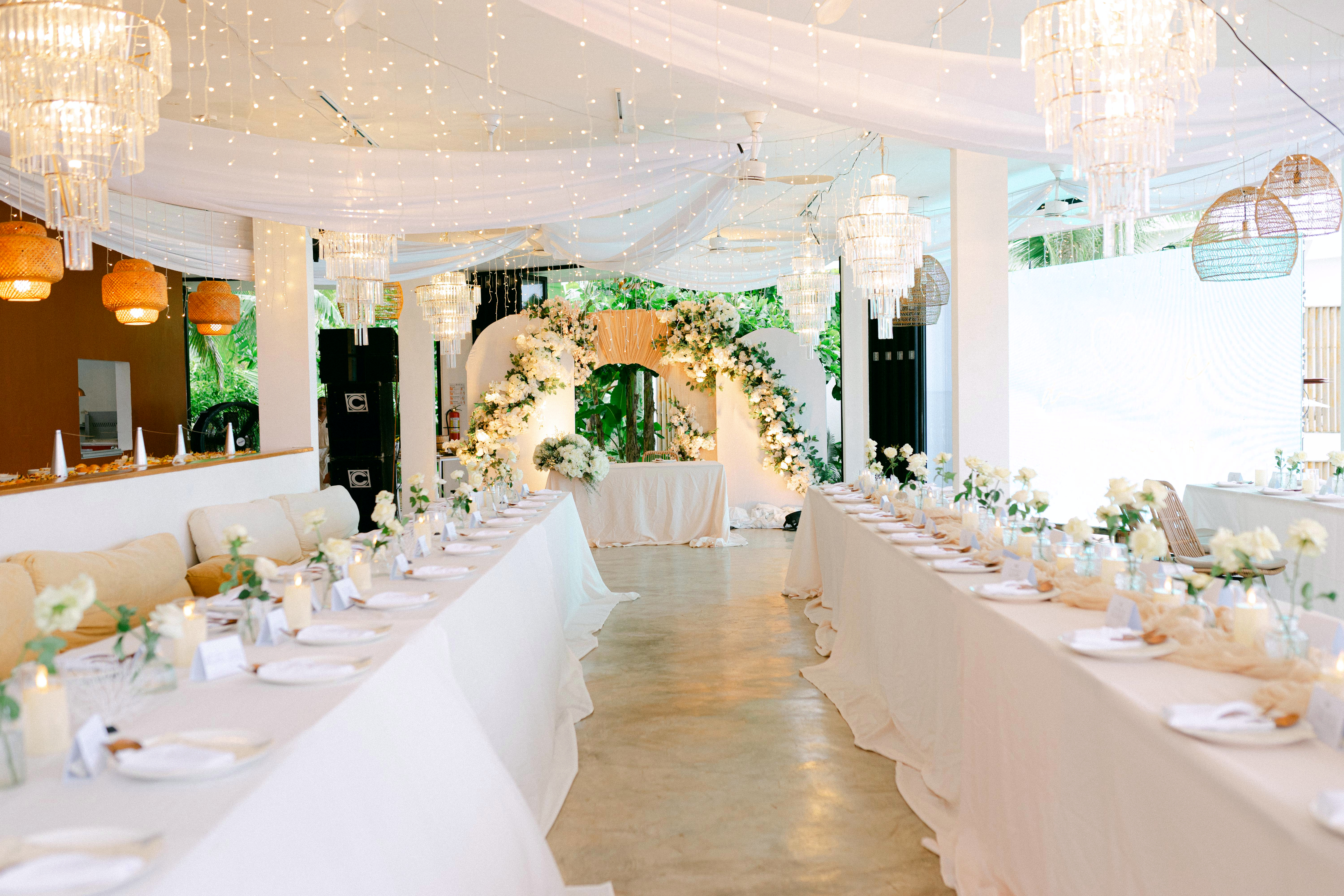 Elegant wedding reception prepared at Trogon’s Perch